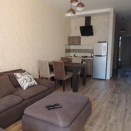 Tamara Apartment Takaishvili 3 바투미 외부 사진